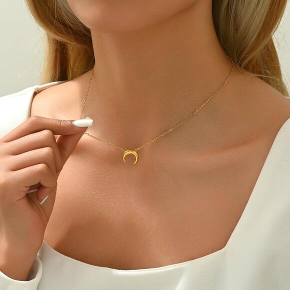 ⚡Gold Necklace for Women 18K Gold Plated Crescent Moon Sun Shoe Horn Pendant - Picture 4 of 7